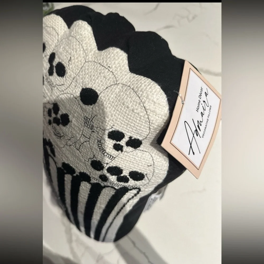 Popcorn Skulls Boo Pillow